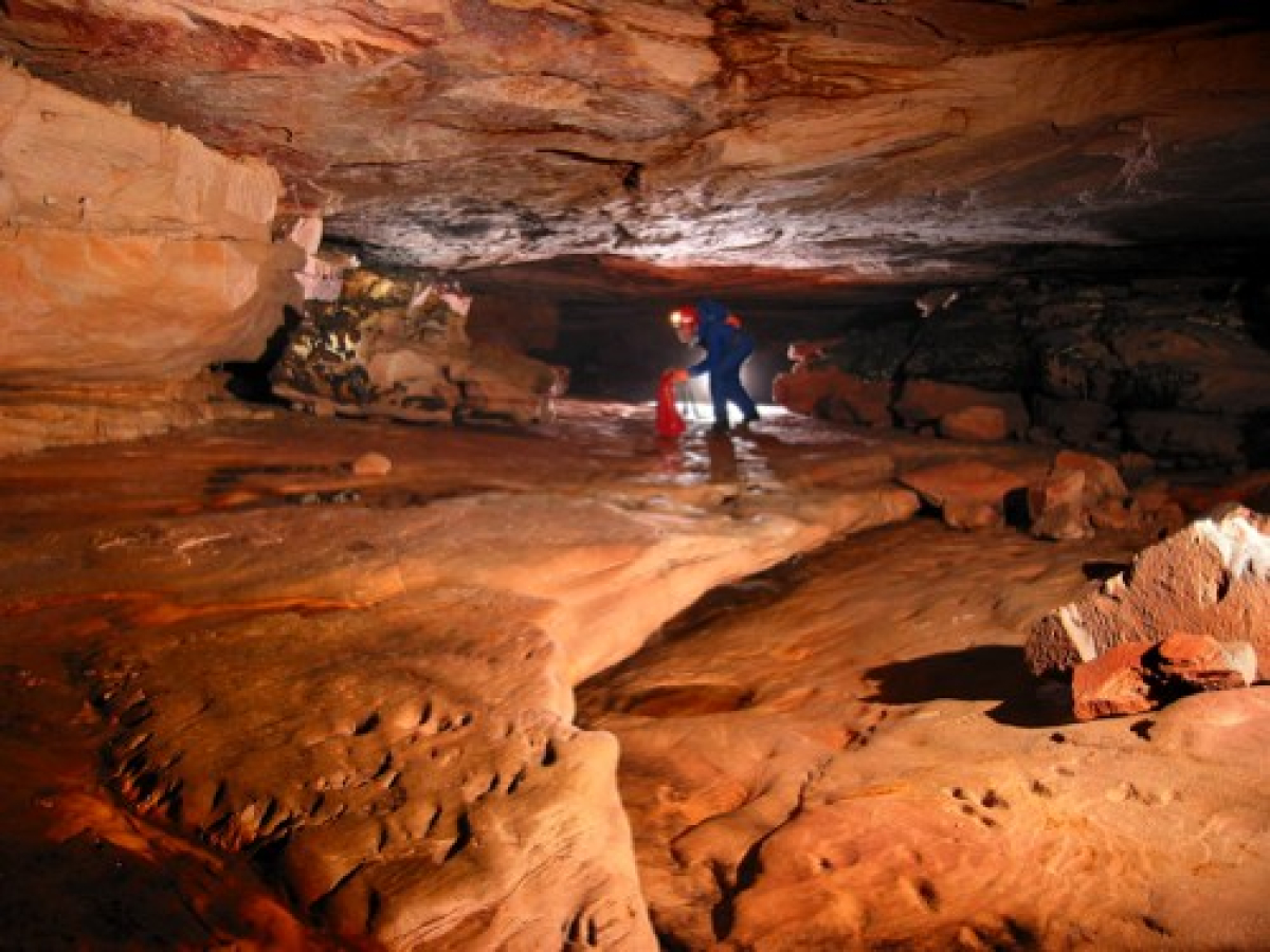 Cueva Ojos de Cristal - Jeskyně Krystalové oči