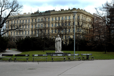 Pražské zahrady, zastavení čtyřicáté - Čelakovského sady