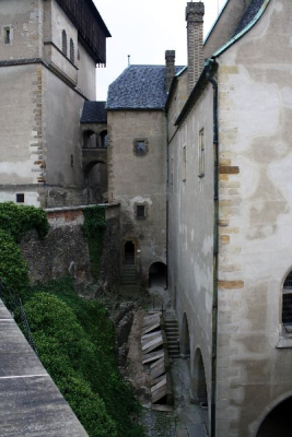 Pýcha Čechů, ráj golfistů - Karlštejn