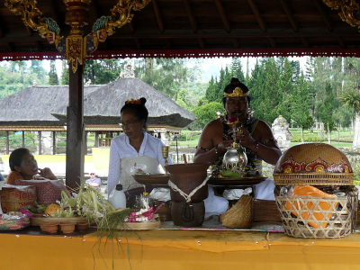 Bali - Bohové a démoni