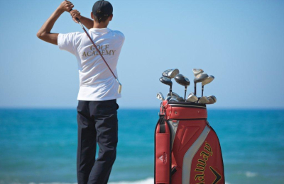 Golf na Peloponesu: Na dovolené můžete do sportu zapojit i rodinu