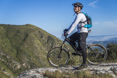 Nenechte se zaskočit komplikacemi při cyklovýletu a přibalte správnou výbavu