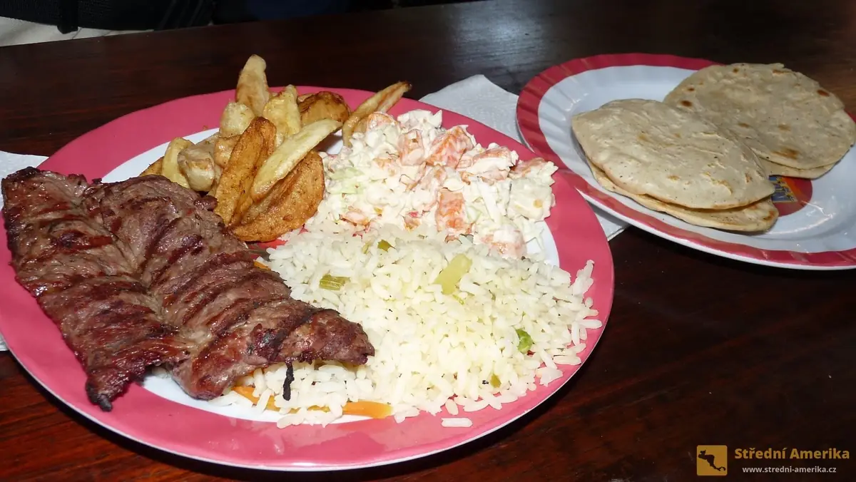 Chichicastenango: Největší mayské trhy v Guatemale